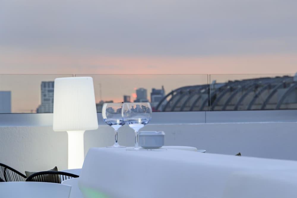 ซีที เดอะ โกลเดน โฮเทล บาร์เซโลนา Hotel ภายนอก รูปภาพ
